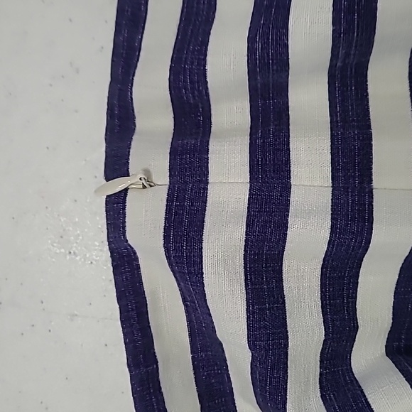 Talbots Navy & White Striped Pencil Skirt With Hidden Back Zipper size 14 PETITE - Picture 3 of 7